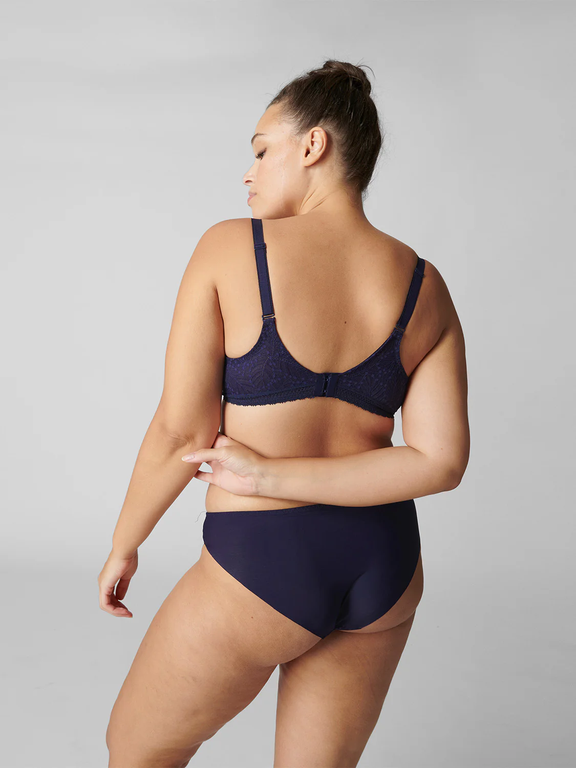 3D plunge bra - Midnight - Image 9