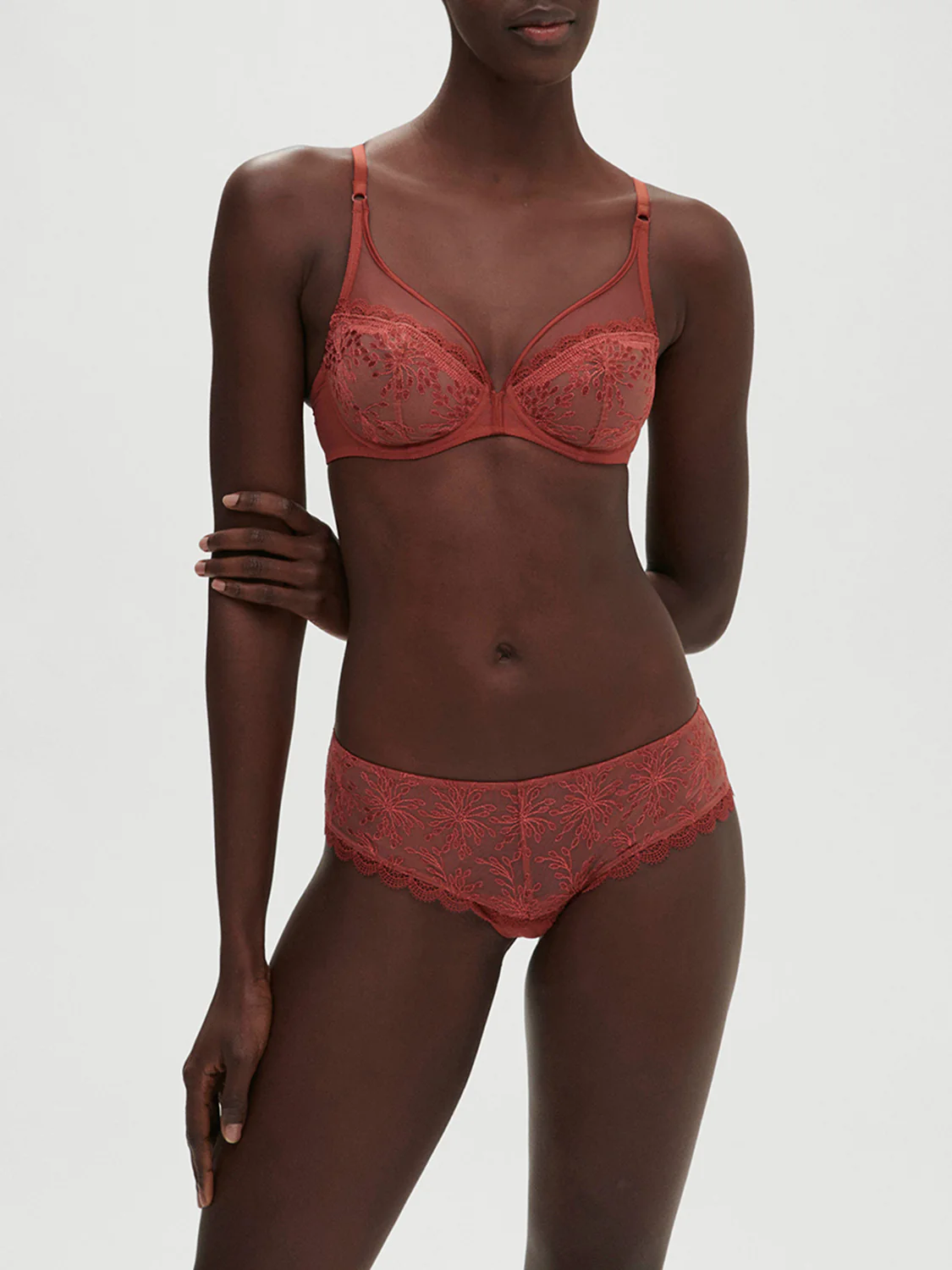 Plunging underwired bra - Sienna